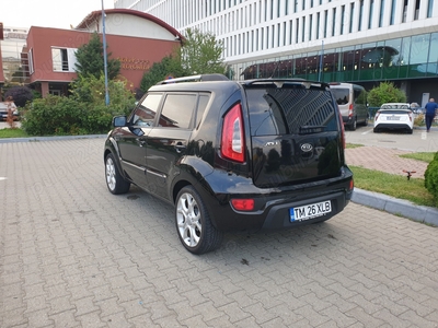 KIA SOUL 1.6 BENZINA 2012 140 CP.