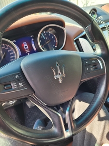 Maserati ghibli sq s