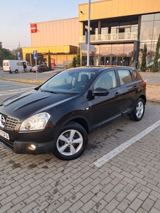 Nisan Qasqai an 2010 diesel 4x4 motor 150 cp distributie pe lant de 2 litri