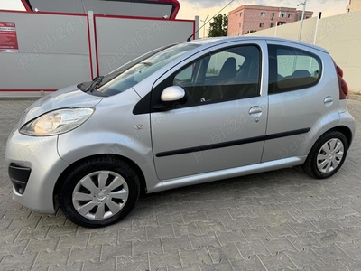 Peugeot 107 1.0 mpi fab 2013