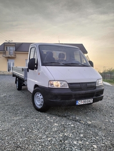 Peugeot boxer carosata bena 4m identic Iveco daily