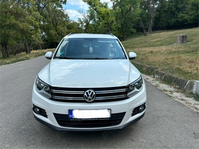 Se vinde Wv Tiguan 2012 11 Trapă panoramica