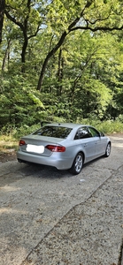 Vând Audi A4 B8, 2008, motor 2.0 TDi, 143 cp, 224.000km