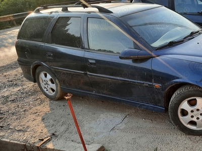 vând sau schimb opel vectra