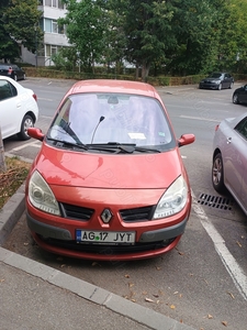 Vând Renault scenic