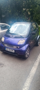 Vând Smart fortwo 2004