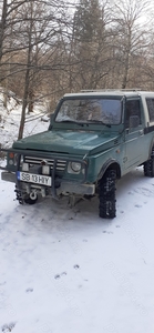 Vând Suzuki Samurai