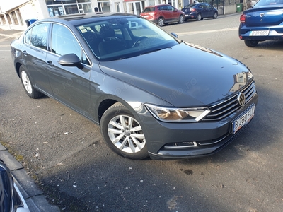 Volkswagen Passat 2.0 TDI DSG Comfortline Automat