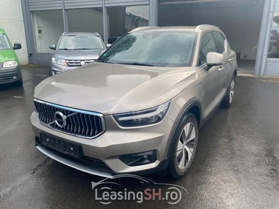 Volvo XC40 T4 Inscription Expression Recharg Plug- AHK