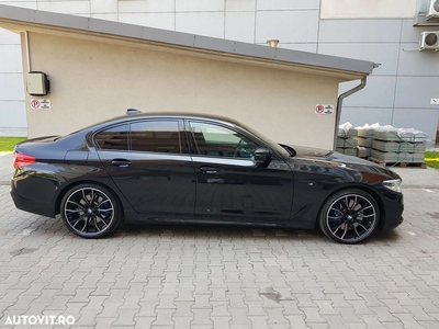 BMW Seria 5 540i xDrive AT