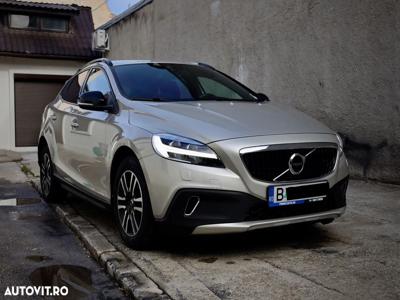 Volvo V40 Cross Country D3 Geartronic Momentum