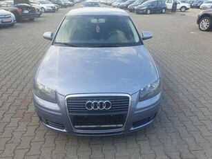 Audi A3 1.6 Sportback Attraction