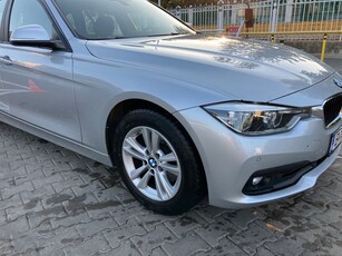 BMW Seria 3 320d Touring Aut.