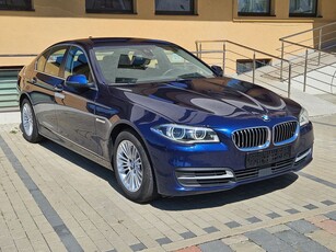 BMW Seria 5 520d AT