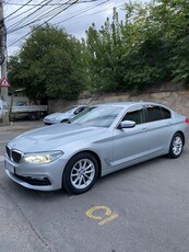 BMW Seria 5 520d xDrive AT