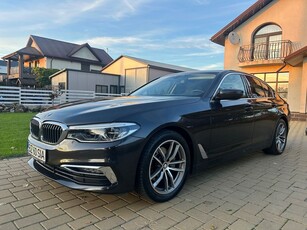 BMW Seria 5 520i AT