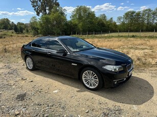 BMW Seria 5 525d Aut. Luxury Line