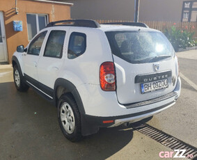 Dacia Duster 4WD 1.6 16v - 2011 - Euro 5 - Laureate PLUS