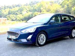 Ford Focus Turnier 1.0 EcoBoost Hybrid Aut. TITANIUM