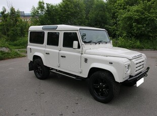 Land rover defender 110 tdi 122 station wagon