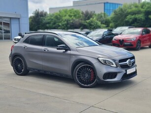 Mercedes-Benz GLA AMG 45 4Matic AMG Speedshift 7G-DCT