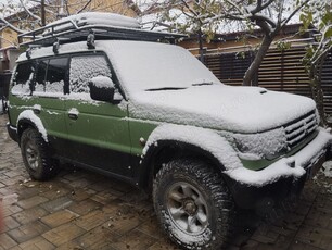 Mitsubishi Pajero 2.5