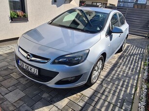 Opel Astra 1.4 Turbo ECOTEC Enjoy