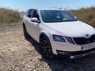 Skoda Octavia Combi 2.0 TDI 4x4 DSG Scout