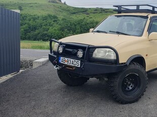 Suzuki Grand Vitara 2.0