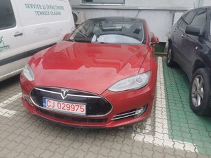 Tesla model S P85D 2016 770CP