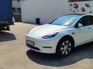 Tesla Model Y Tesla Y, long range, dual motor, 000250km