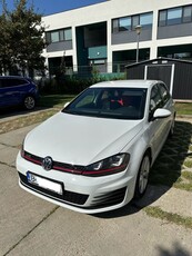 Volkswagen Golf 2.0 TSI BMT DSG GTI