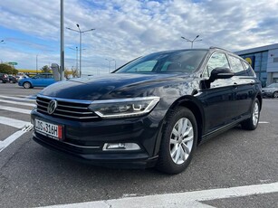 Volkswagen Passat Variant 1.6 TDI SCR DSG Business