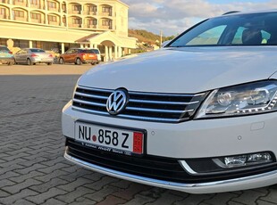 Volkswagen Passat Variant 2.0 TDI DSG BlueMotion Technology Exclusive