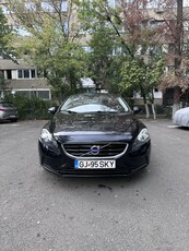 Volvo V40 D4 Momentum