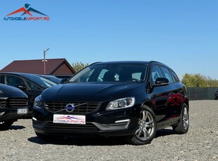 Volvo V60 D3 Momentum Pro