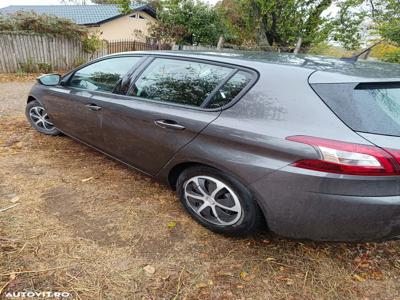 Peugeot 308 1.2 L PureTech Turbo Active