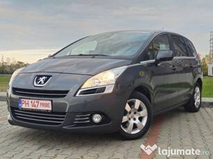 Peugeot 5008 1.6 benzina 2011 7 locuri