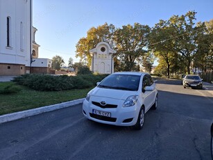 Toyota yaris an 2010-euro 5,înmatriculat ro