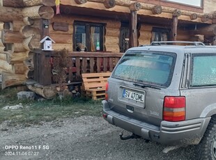 Vănd jeep grand cheroche