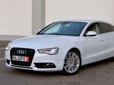 Audi A5 quatrro 2.0d S-line 190cp E6 Lane/Distronic/Camera/webasto/mem Pitesti