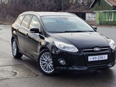 Ford Focus MK3 1.6 Titanium 2012 Euro5 Numere rosii 3 luni Ploiesti