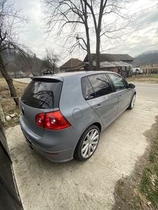 Golf 5 2.0 TDI BKD Pesteana