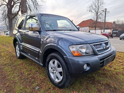 Mitsubishi Pajero-DAKAR Edition- Autoutilitara N1! Simeria