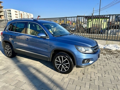 Volkswagen Tiguan led/panoramic/ingrijit Baia Mare