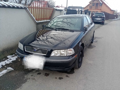 Volvo V40 1,8l benzina din 2000 Valu lui Traian