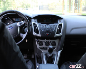 Ford focus 3 masina