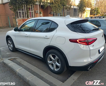 Alfa Romeo Stelvio 2.0 200 CP AT8 AWD