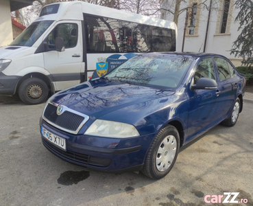 Skoda octavia 2012 benzina