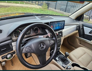 De vânzare Mercedes-Benz GLK 280 V6 (231cp) 4MATIC, 7G-TRONIC